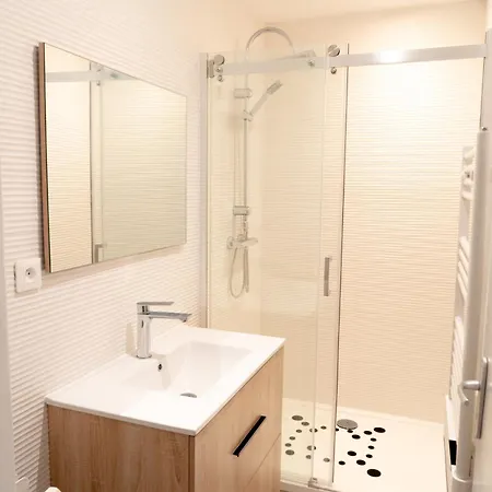 Centre - Loire Prestige * سوموور